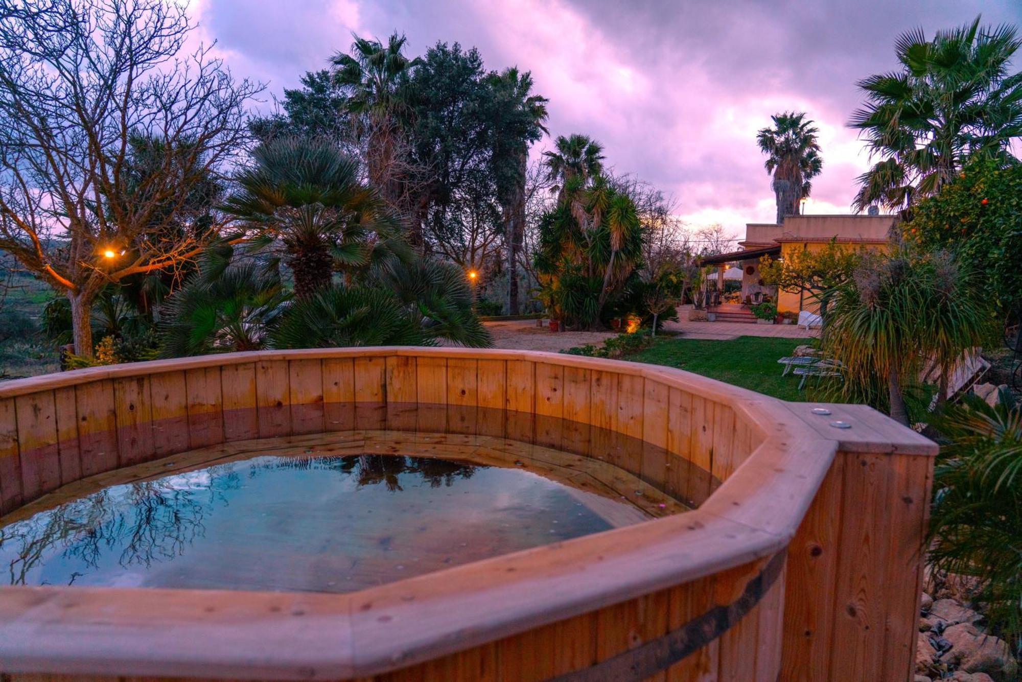Donna Caterina House, Holiday Villa Pietraperzia Exterior photo